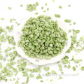 Cubes de pois verts lyophilisé déshydraté